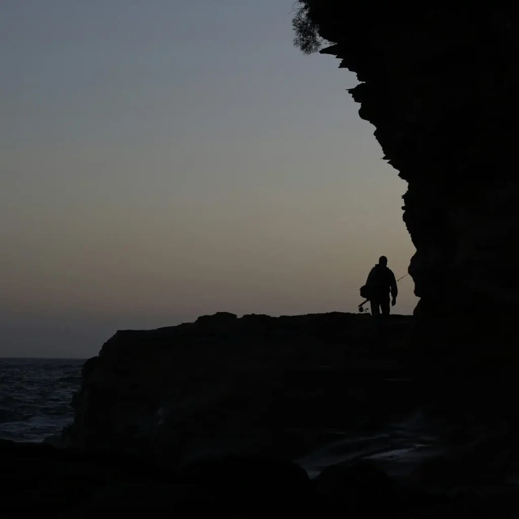 fishing-silhouette-brazil-luxury-amazon